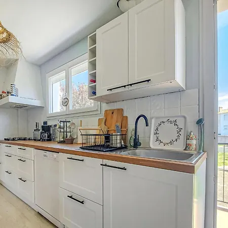 Charmante Maison Proche Holiday home Royan