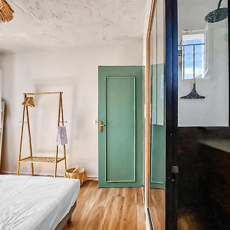 Holiday home Charmante Maison Proche *