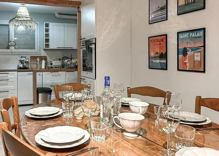 Charmante Maison Proche Casa de Férias Royan