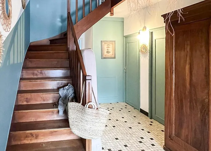 Charmante Maison Proche Casa de Férias